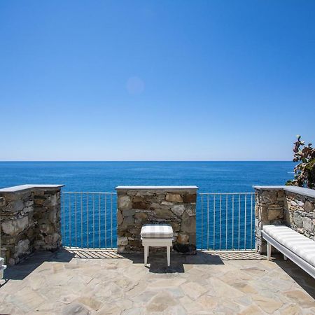 La Mala - Camere Di Charme Vernazza Bagian luar foto