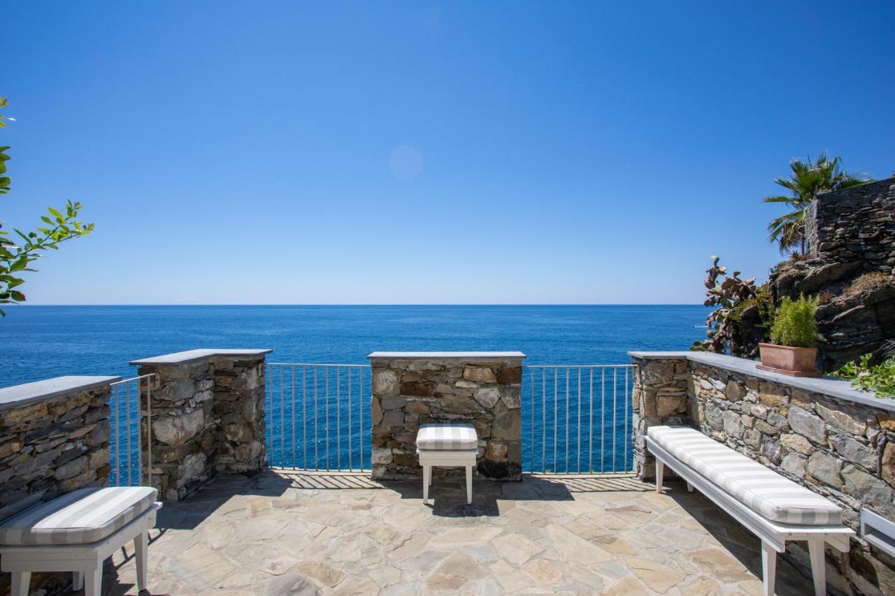 La Mala - Camere Di Charme Vernazza Bagian luar foto